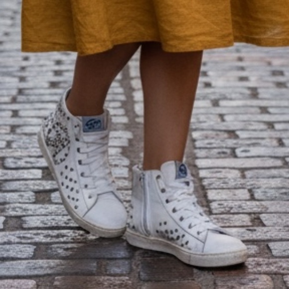 Momino Made in Italy High-Top White Studded Leather Women's Sneakers Size 38 IT - Picture 2 of 11